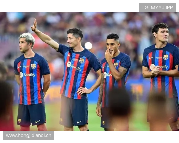 比利亚雷亚尔主帅:胜利让欧冠资格更近 下一场对阵巴萨将非常艰难 比利亚雷亚尔主帅:胜利让欧冠资格更近 下一场对阵巴萨将非常艰难